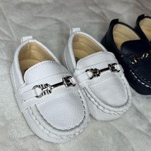 ❌SOLD ON EBAY❌ Baby Boys White Horsebit Loafer Crib Shoe 6-12 Months